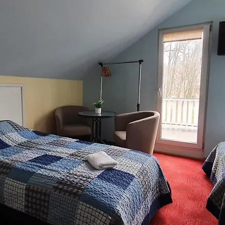 招待所 朵贝拉尼蓝娜玛佳酒店 2*