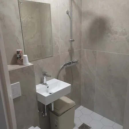 朵贝拉尼蓝娜玛佳酒店 招待所 Valgeranna