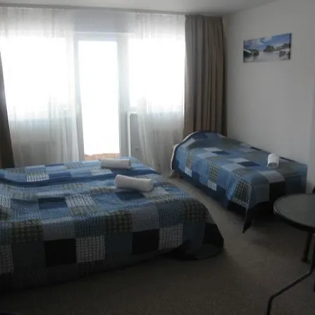 朵贝拉尼蓝娜玛佳酒店