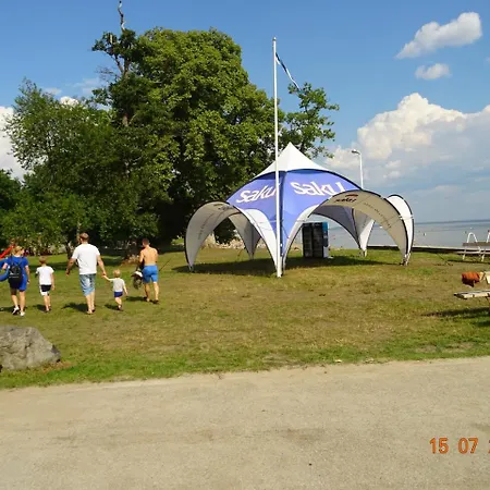 招待所 朵贝拉尼蓝娜玛佳酒店