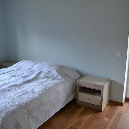 朵贝拉尼蓝娜玛佳酒店 Valgeranna