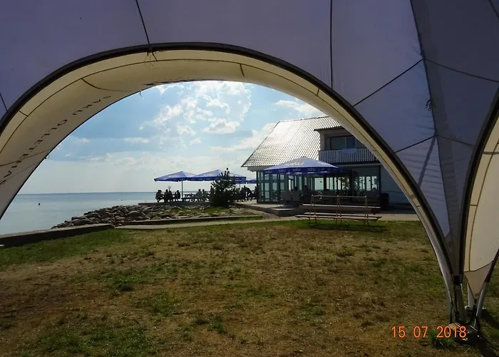 Doberani Rannamaja Valgeranna